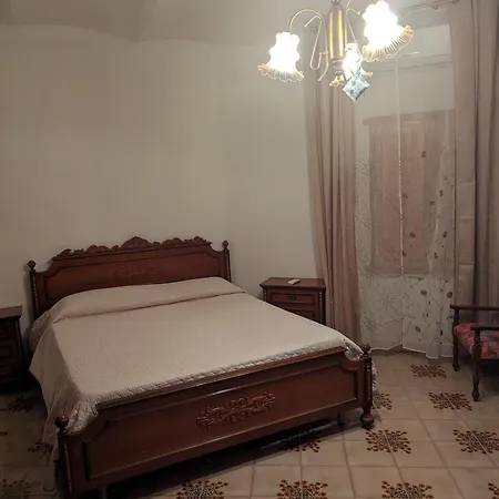 בית נופש Casa Sardegna Osilo